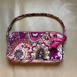 Vera Bradley- Very Berry Paisley Wristlet - EUC!